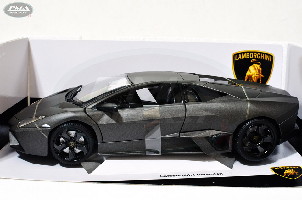  2008  LAMBORGHINI REVENTON 1:18